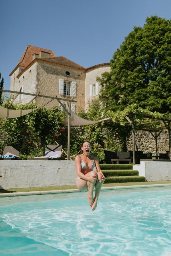 Chateau Barayre - Beautiful 12Th Century Castle With Pool And Large Garden Laussou Buitenkant foto